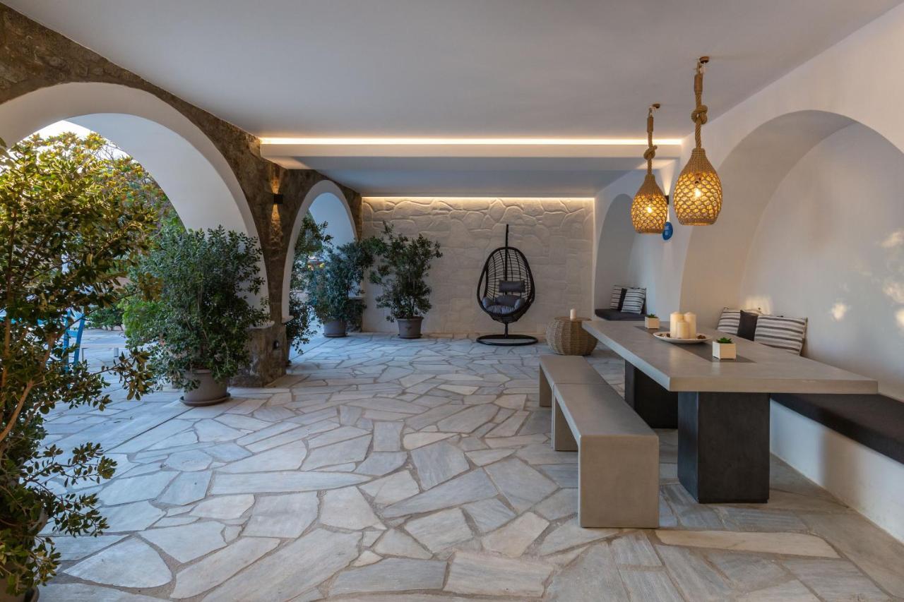 Callisti Mykonos Town With Pool View And Calypso Upper Floor With Sea View Exterior foto