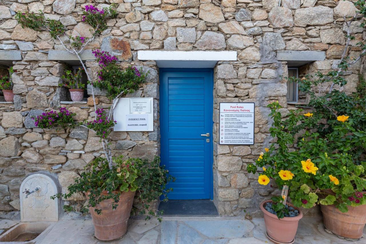 Callisti Mykonos Town With Pool View And Calypso Upper Floor With Sea View Exterior foto